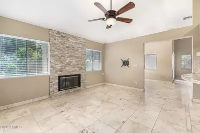 9117 E Captain Dreyfus Avenue, Scottsdale, AZ 85260 - Photo 11