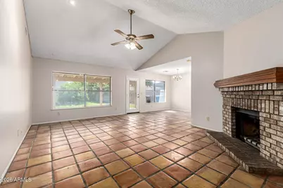 10115 W Medlock Drive, Glendale, AZ 85307 - Photo 5