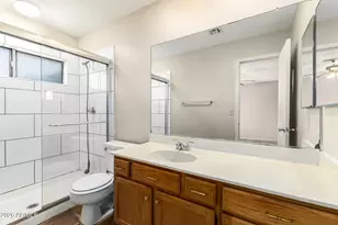 10115 W Medlock Dr, Glendale, AZ 85307 - Photo 17