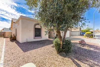 10115 W Medlock Drive, Glendale, AZ 85307 - Photo 1