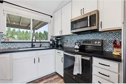 6016 W Kings Avenue, Glendale, AZ 85306 - Photo 11