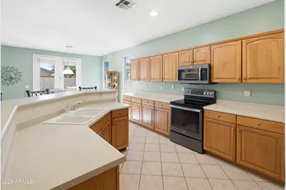 12847 N 149th Drive, Surprise, AZ 85379 - Photo 11