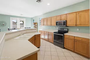 12847 N 149th Dr, Surprise, AZ 85379 - Photo 11