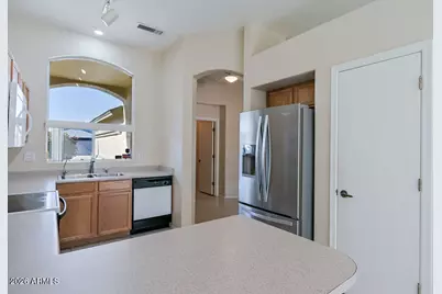 9718 W Mountain View Road, Peoria, AZ 85345 - Photo 3