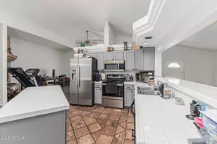 15433 N 17th Dr, Phoenix, AZ 85023 - Photo 7