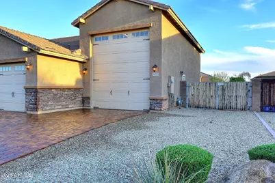 16913 W Sand Hills Road, Surprise, AZ 85387 - Photo 5