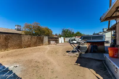 2616 N 50th Avenue, Phoenix, AZ 85035 - Photo 23