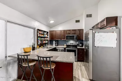 2616 N 50th Avenue, Phoenix, AZ 85035 - Photo 9