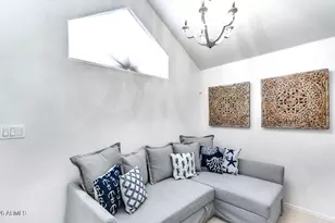 1633 E Lakeside Dr, Gilbert, AZ 85234 - Photo 17