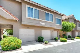 1633 E Lakeside Dr, Gilbert, AZ 85234 - Photo 1