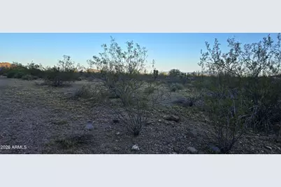 31275 W Cloud Road #-, Wittmann, AZ 85361 - Photo 19