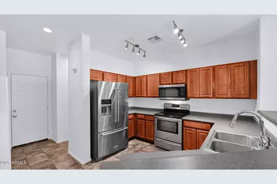 1702 E Bell Road #Unit 113, Phoenix, AZ 85022 - Photo 9