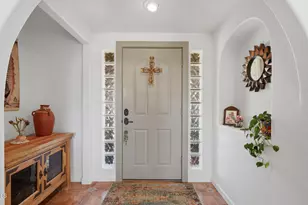 6033 S Apache Rose Trail, Hereford, AZ 85615 - Photo 13