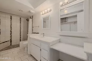 2131 E Bethany Home Rd, Phoenix, AZ 85016 - Photo 39