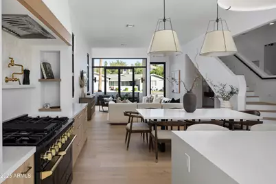 4120 N 44th Place, Phoenix, AZ 85018 - Photo 9