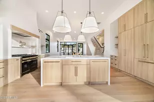 4120 N 44th Pl, Phoenix, AZ 85018 - Photo 11