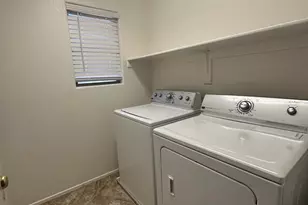 17187 N 185th Dr, Surprise, AZ 85374 - Photo 11