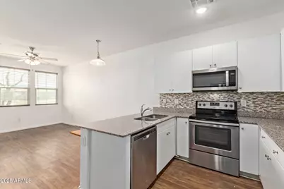 2323 E Huntington Drive, Phoenix, AZ 85040 - Photo 11