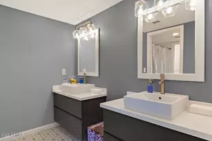 122 S Hardy Dr, Tempe, AZ 85281 - Photo 33