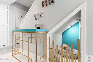 122 S Hardy Dr, Tempe, AZ 85281 - Photo 13