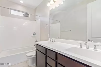 18421 N 65th Place, Phoenix, AZ 85054 - Photo 17