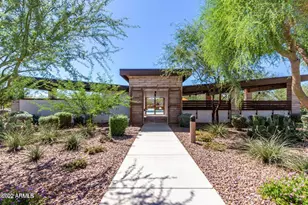 18421 N 65th Pl, Phoenix, AZ 85054 - Photo 31