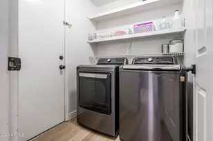 1404 E Rosemonte Dr, Phoenix, AZ 85024 - Photo 23