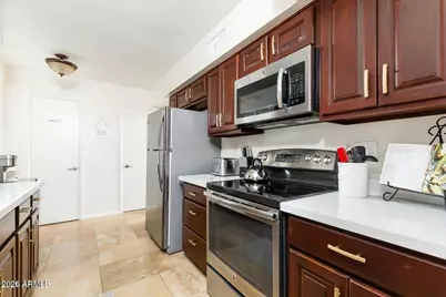 3242 E Camelback Road #104, Phoenix, AZ 85018 - Photo 3
