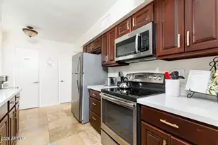 3242 E Camelback Rd, Phoenix, AZ 85018 - Photo 3