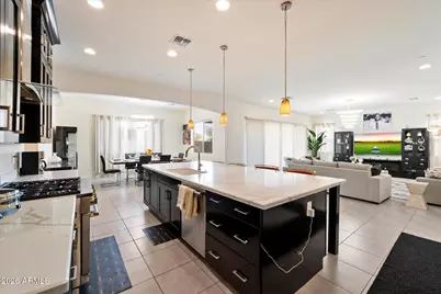 4689 N 183rd Avenue, Goodyear, AZ 85395 - Photo 5