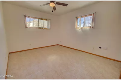 15047 S Moon Valley Road, Arizona City, AZ 85123 - Photo 21