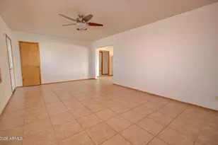 15047 S Moon Valley Rd, Arizona City, AZ 85123 - Photo 11