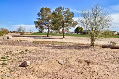 15047 S Moon Valley Road, Arizona City, AZ 85123 - Photo 35