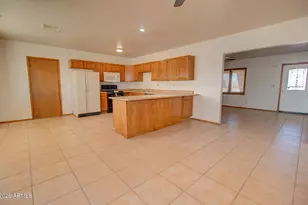 15047 S Moon Valley Rd, Arizona City, AZ 85123 - Photo 13