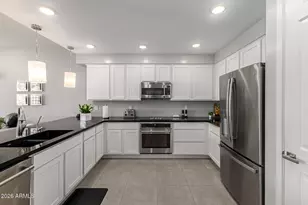 250 W Queen Creek Rd, Chandler, AZ 85248 - Photo 9