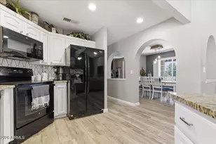 41 S Kenneth Pl, Chandler, AZ 85226 - Photo 11