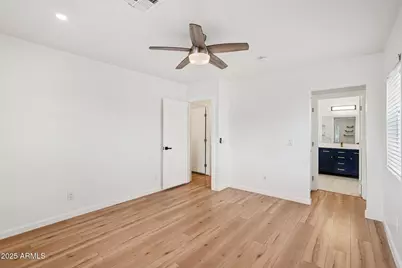 511 E Cheery Lynn Road, Phoenix, AZ 85012 - Photo 15