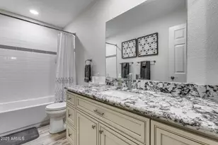 11011 N 92nd St, Scottsdale, AZ 85260 - Photo 9