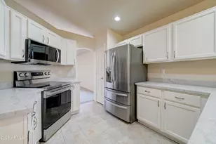 6661 W Aurora Dr, Glendale, AZ 85308 - Photo 11