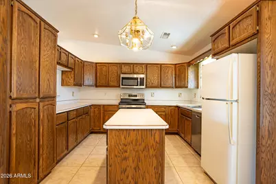 18870 E Ellen Drive, Black Canyon City, AZ 85324 - Photo 17