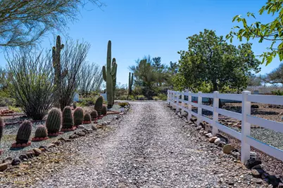 18870 E Ellen Drive, Black Canyon City, AZ 85324 - Photo 57
