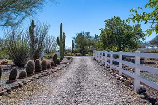 18870 E Ellen Dr, Black Canyon City, AZ 85324 - Photo 57
