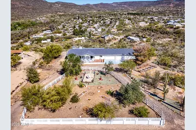 18870 E Ellen Drive, Black Canyon City, AZ 85324 - Photo 1