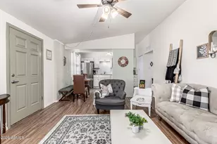 10362 W Oakmont Dr, Sun City, AZ 85351 - Photo 7