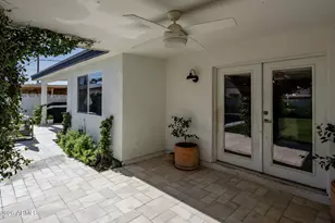 3109 N 41st Pl, Phoenix, AZ 85018 - Photo 23