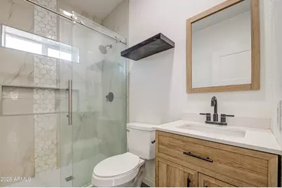 415 N 17th Drive, Phoenix, AZ 85007 - Photo 15