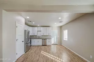 415 N 17th Dr, Phoenix, AZ 85007 - Photo 7