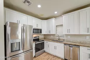 415 N 17th Dr, Phoenix, AZ 85007 - Photo 9