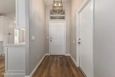 163 W Liberty Lane, Gilbert, AZ 85233 - Photo 5