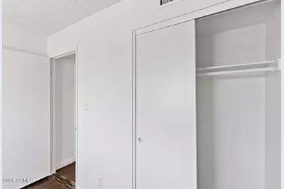 5202 N 42nd Lane, Phoenix, AZ 85019 - Photo 27